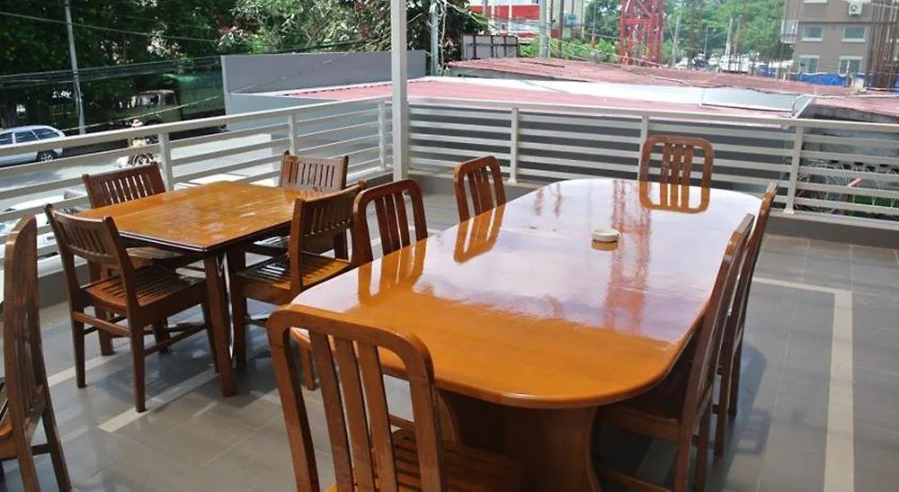 Kk Motel Rangún